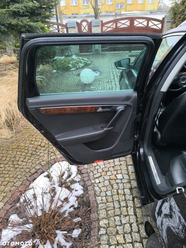 Volkswagen Passat 2.0 TDI DPF DSG Highline - 30