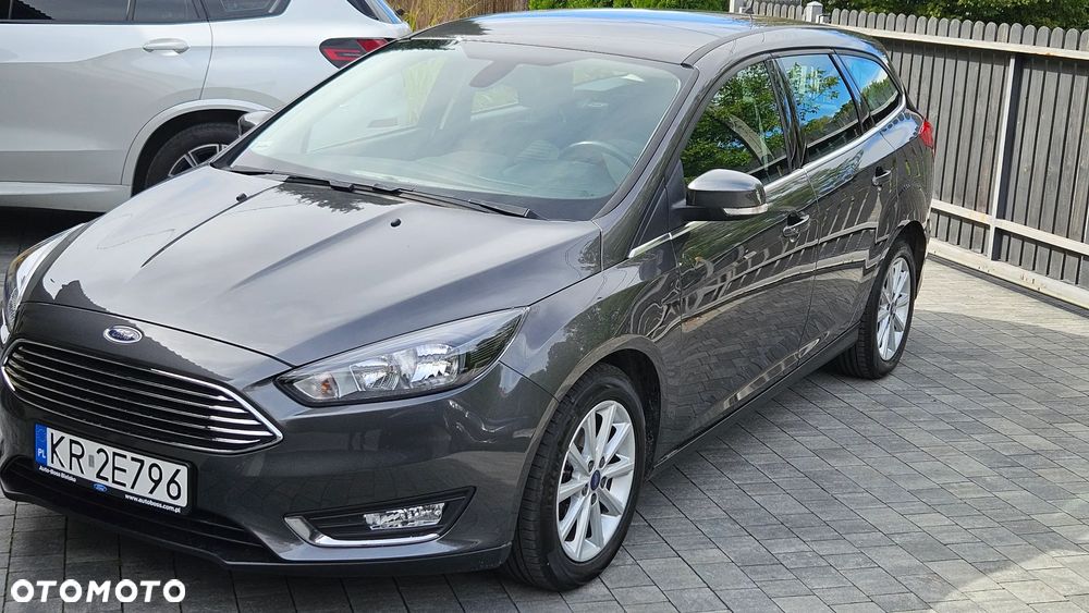 Ford Focus 1.0 EcoBoost Titanium - 1