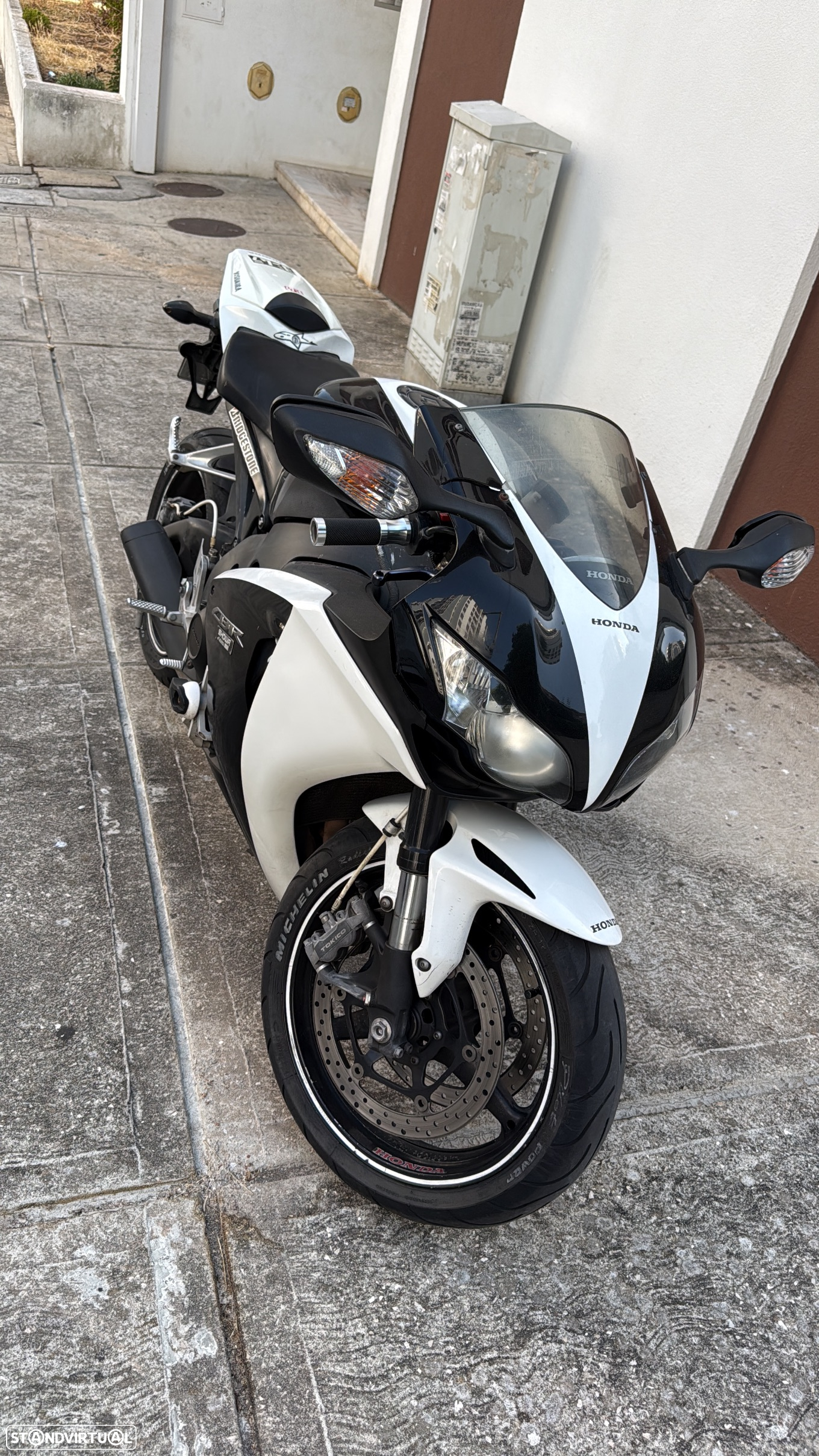 Honda CBR - 5
