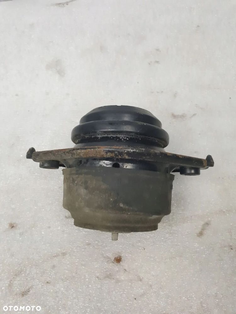 MERCEDES W251 3.0 CDI PODUSZKA SILNIKA A2512402717 - 3