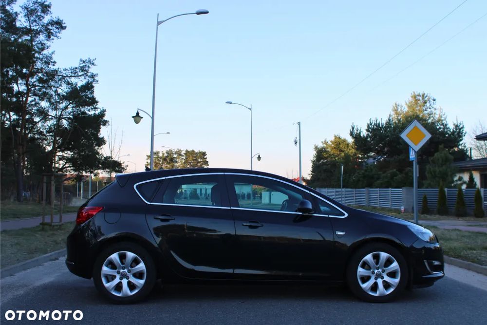 Opel Astra 1.7 CDTI DPF ENERGY - 6