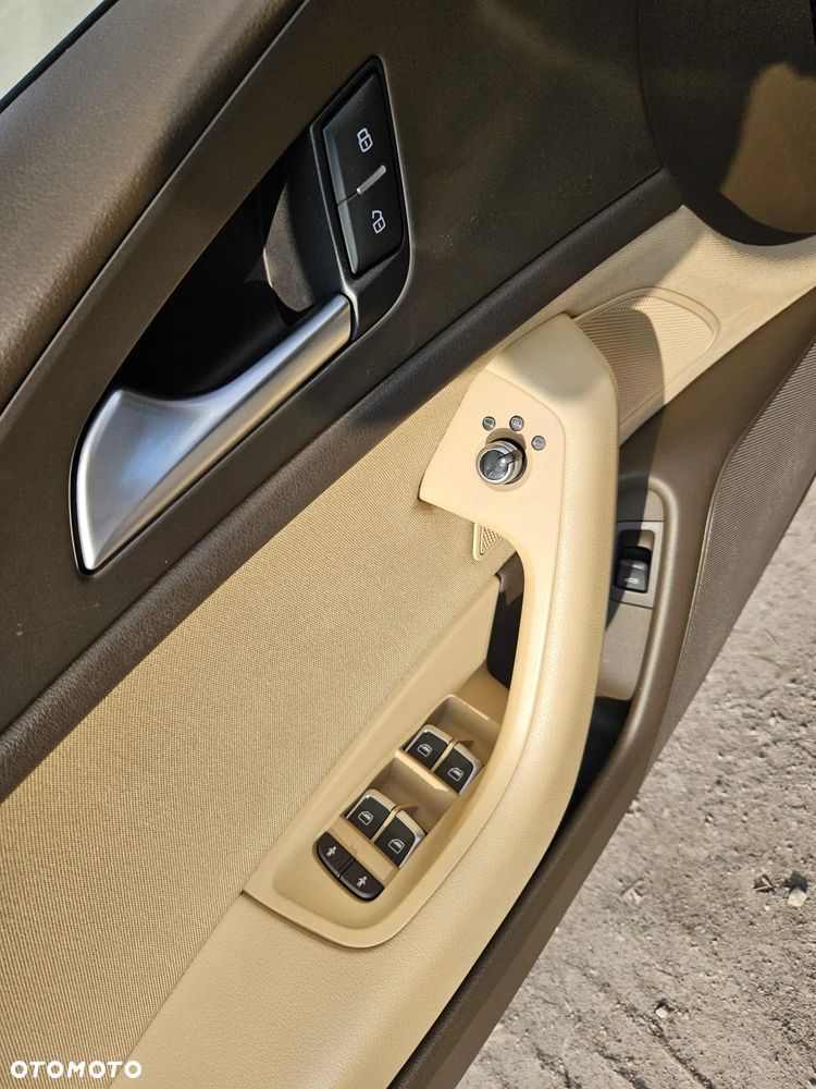 Audi A6 Avant 2.0 TDI - 13