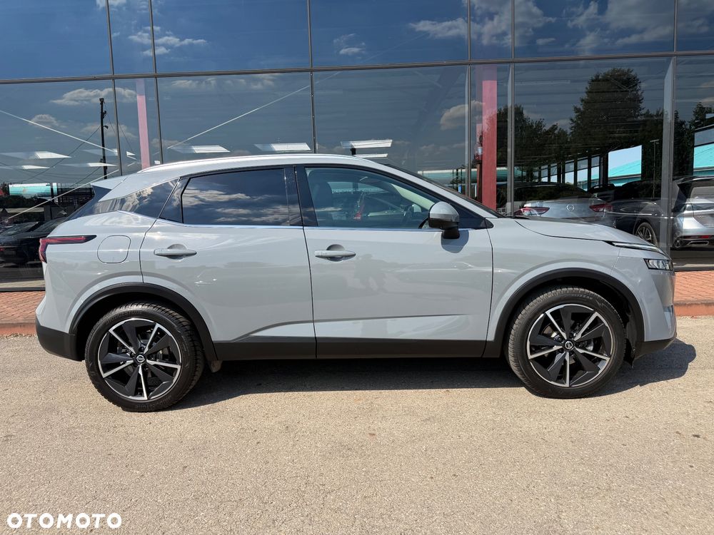 Nissan Qashqai 1.3 DIG-T N-Connecta EU6d - 8