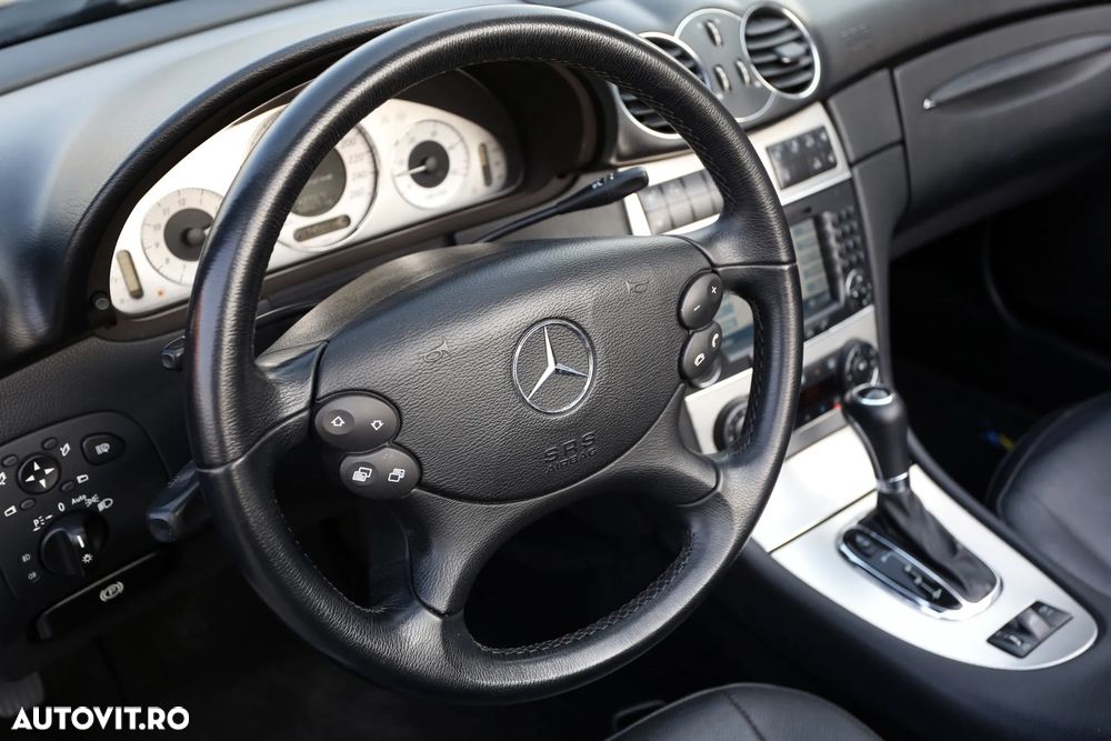 Mercedes-Benz CLK - 11