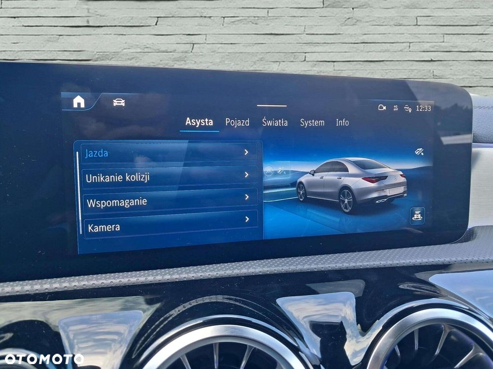 Mercedes-Benz CLA - 16