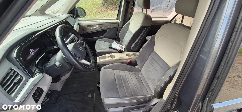 Volkswagen Multivan - 20