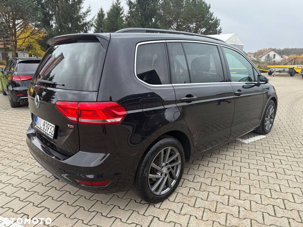 Volkswagen Touran 1.6 TDI BMT SCR Comfortline - 10