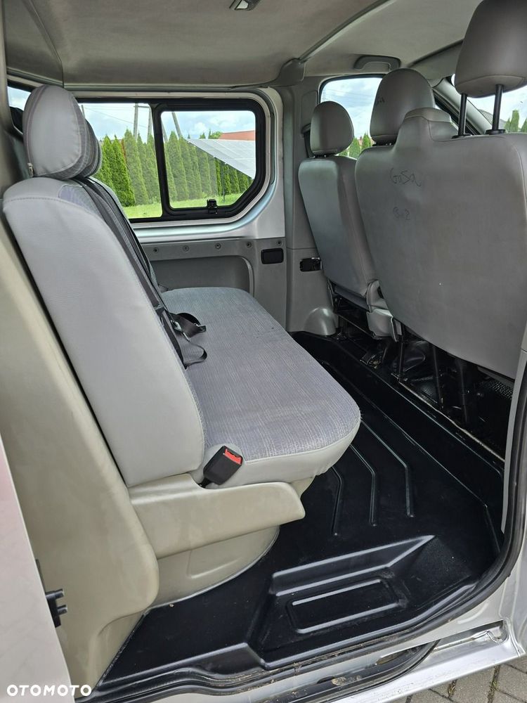 Renault Trafic - 18
