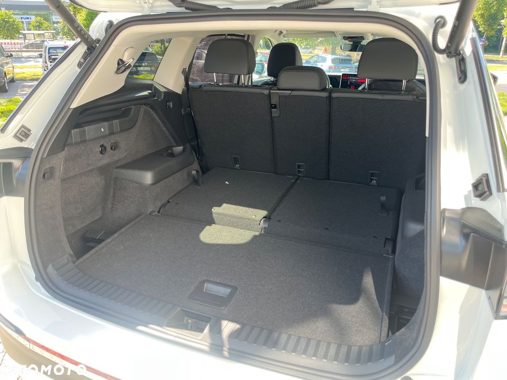 Volkswagen Tayron 2.0 TDI SCR 4MotION DSG Elegance - 30