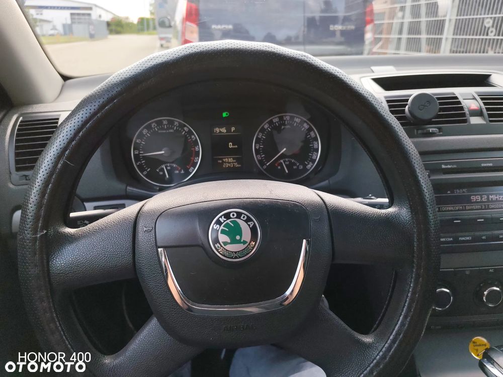 Skoda Octavia 1.9 TDI Ambiente DSG - 3