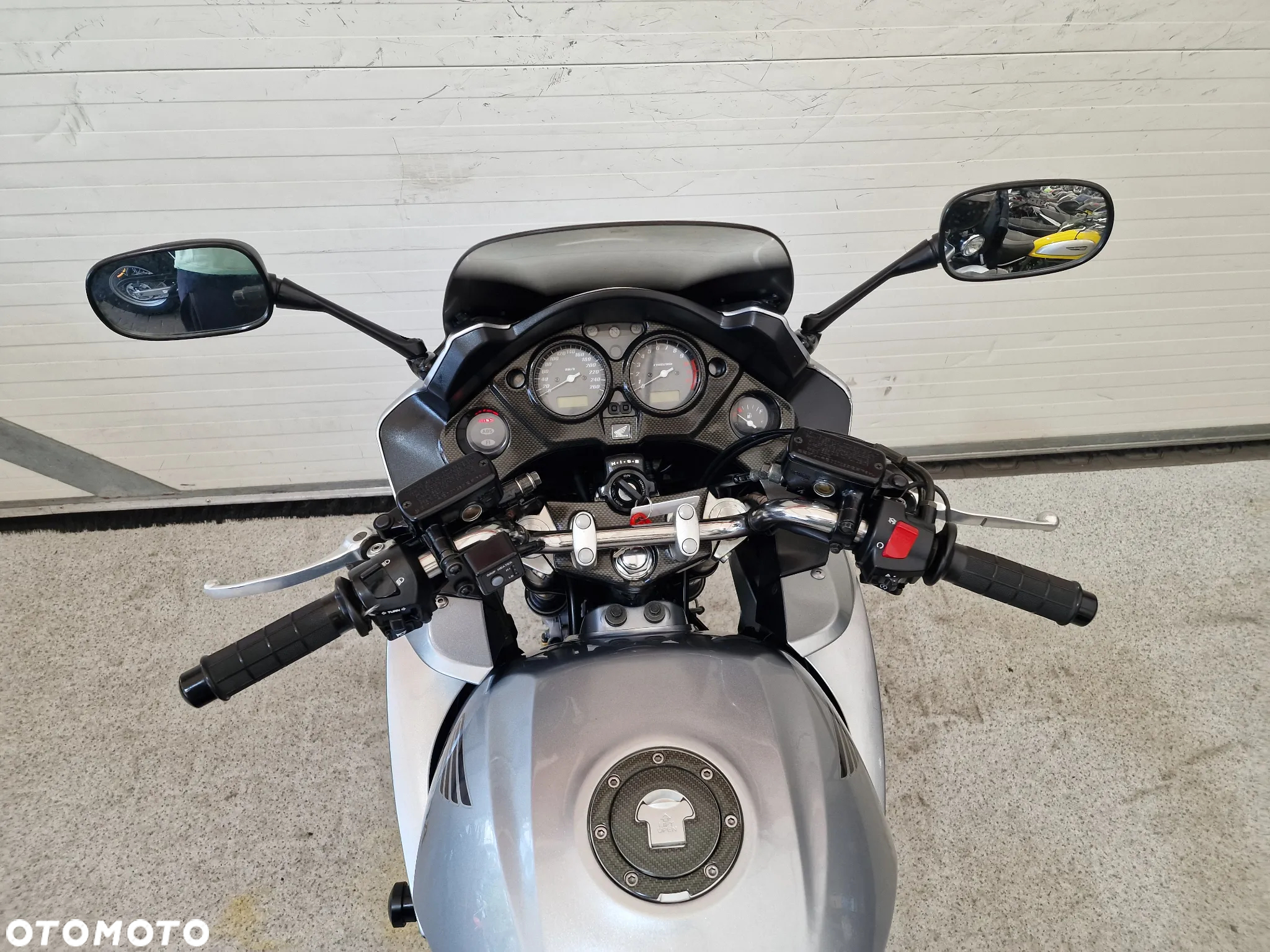 Honda CBF - 31