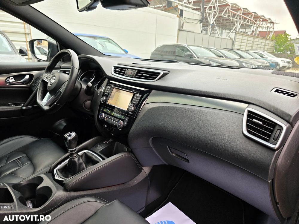 Nissan Qashqai 1.6 DCI TEKNA+ - 15