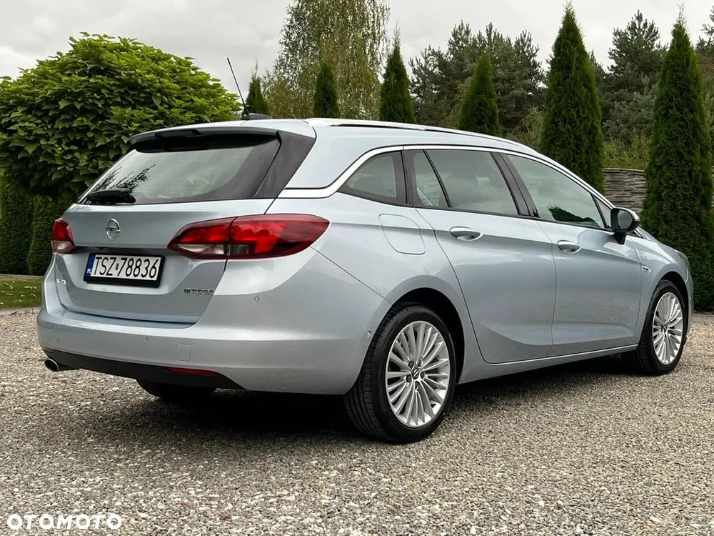 Opel Astra 1.6 BiTurbo D (CDTI) Start/Stop Innovation - 17