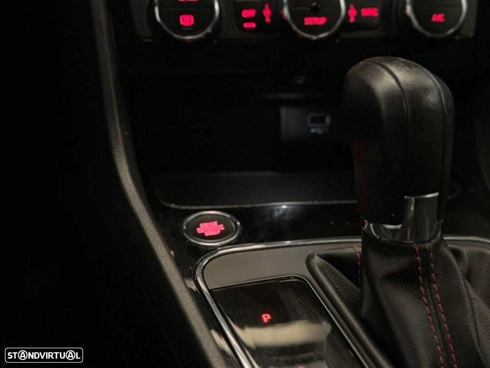 SEAT Leon 2.0 TDI FR DSG S/S - 37