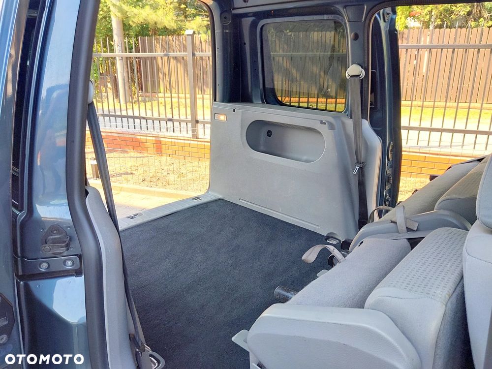 Volkswagen Caddy 1.9 Life Style (7-Si.) - 22