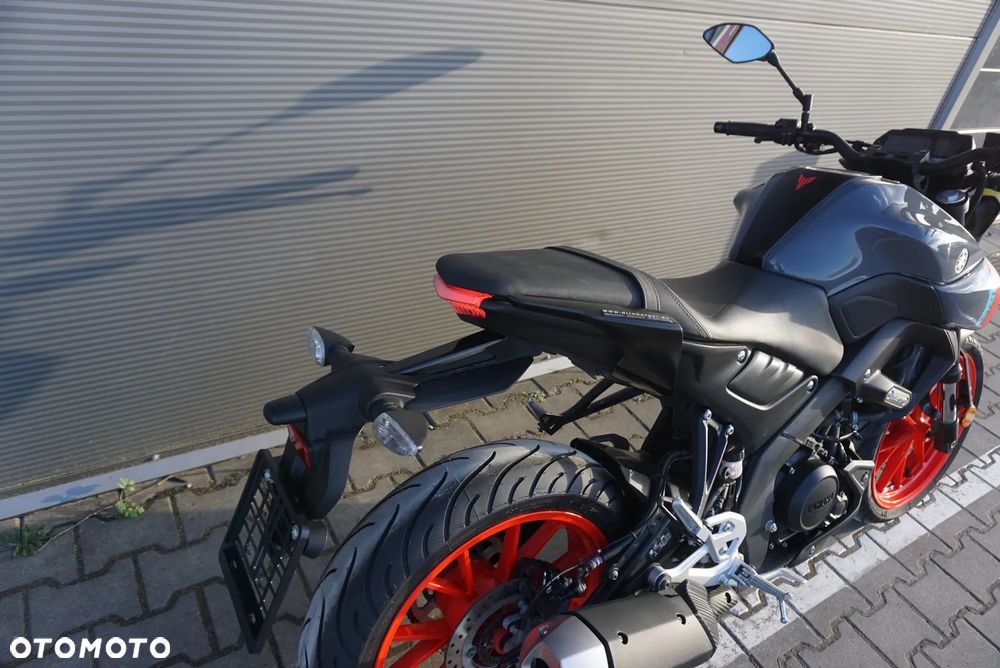Yamaha MT - 5
