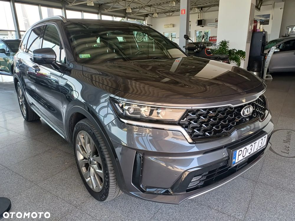 Kia Sorento - 11