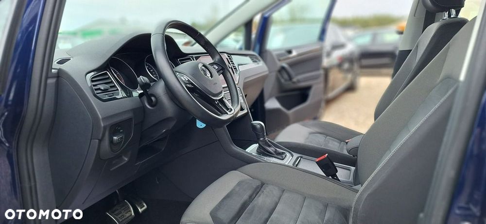 Volkswagen Golf Sportsvan - 10