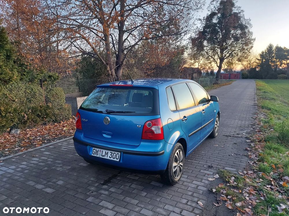 Volkswagen Polo 1.4 16V Basis - 5