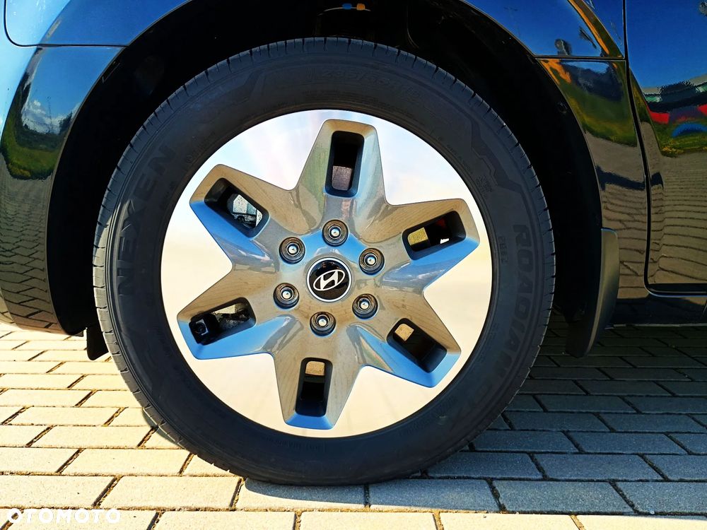 Hyundai Staria 1.6 T-GDI HEV Smart VIP - 19