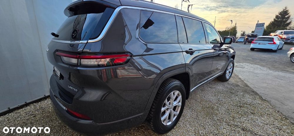 Jeep Grand Cherokee - 13