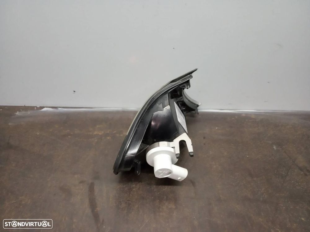 FAROLIM FRONTAL ESQUERDO BMW 3 2003 -6910979 - 4