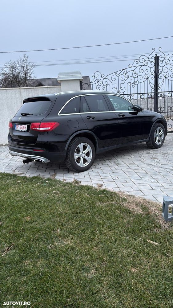 Mercedes-Benz GLC - 2