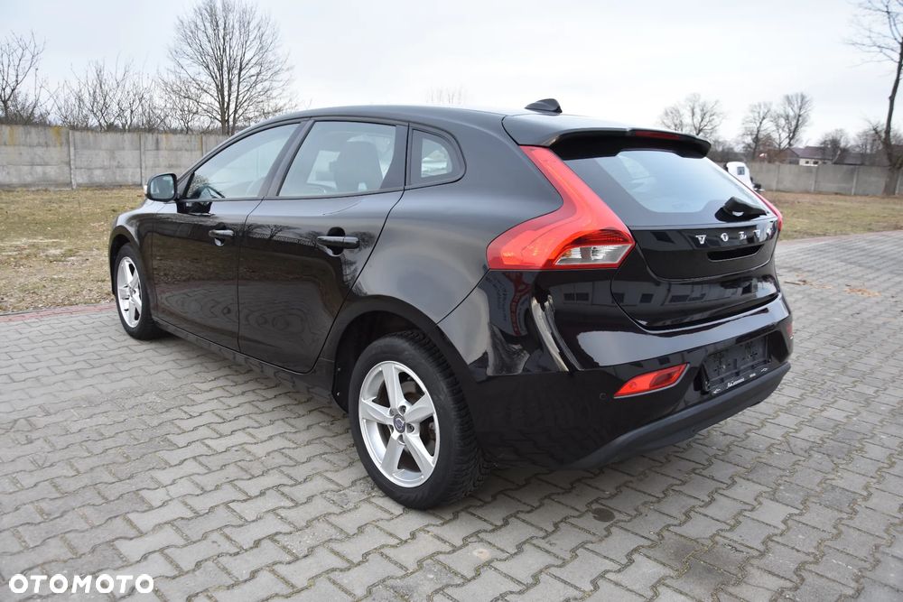 Volvo V40 - 6