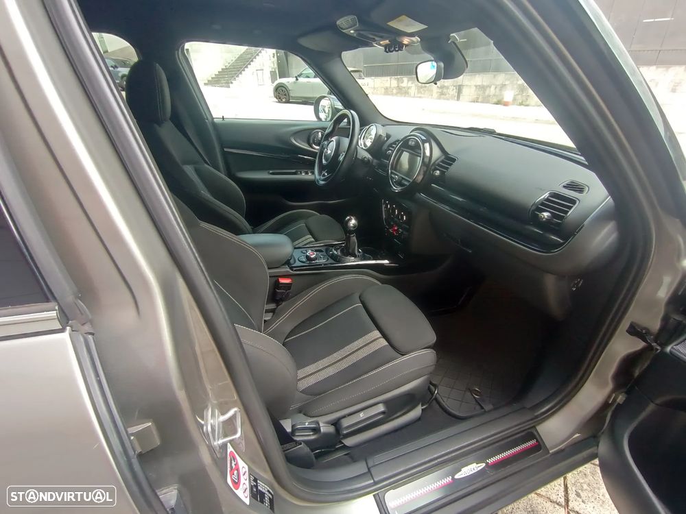 MINI Clubman Cooper D - 23