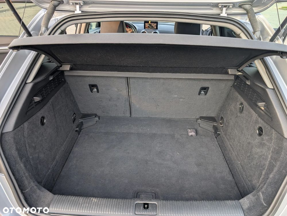 Audi A3 Sportback 2.0 TDI Sport - 23