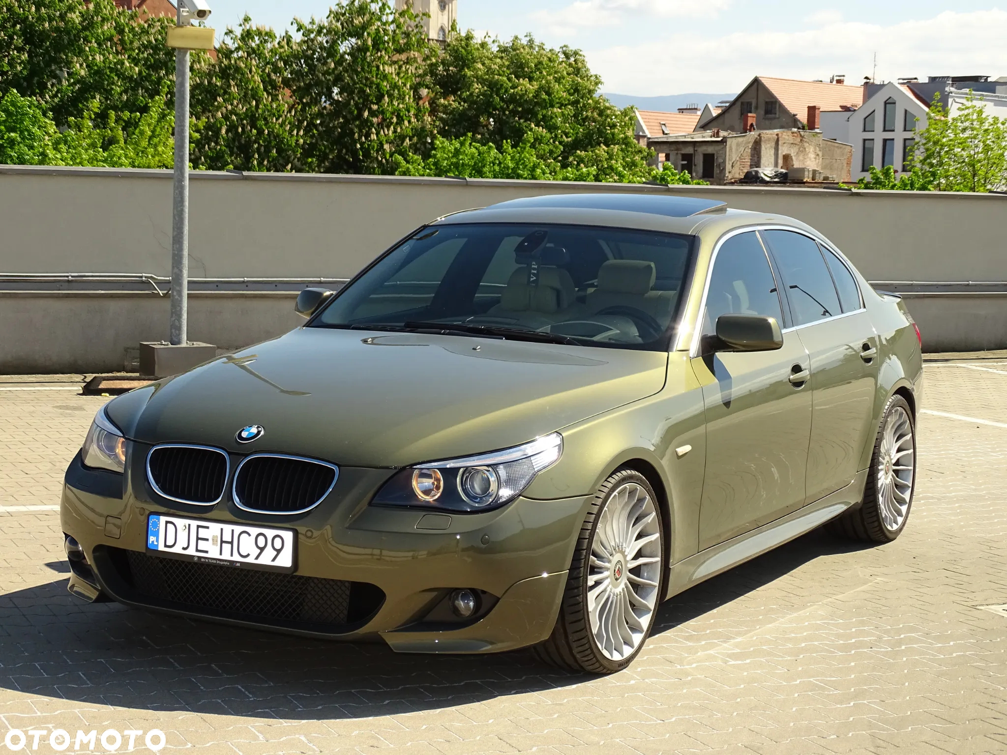 BMW Seria 5 525d Touring - 11