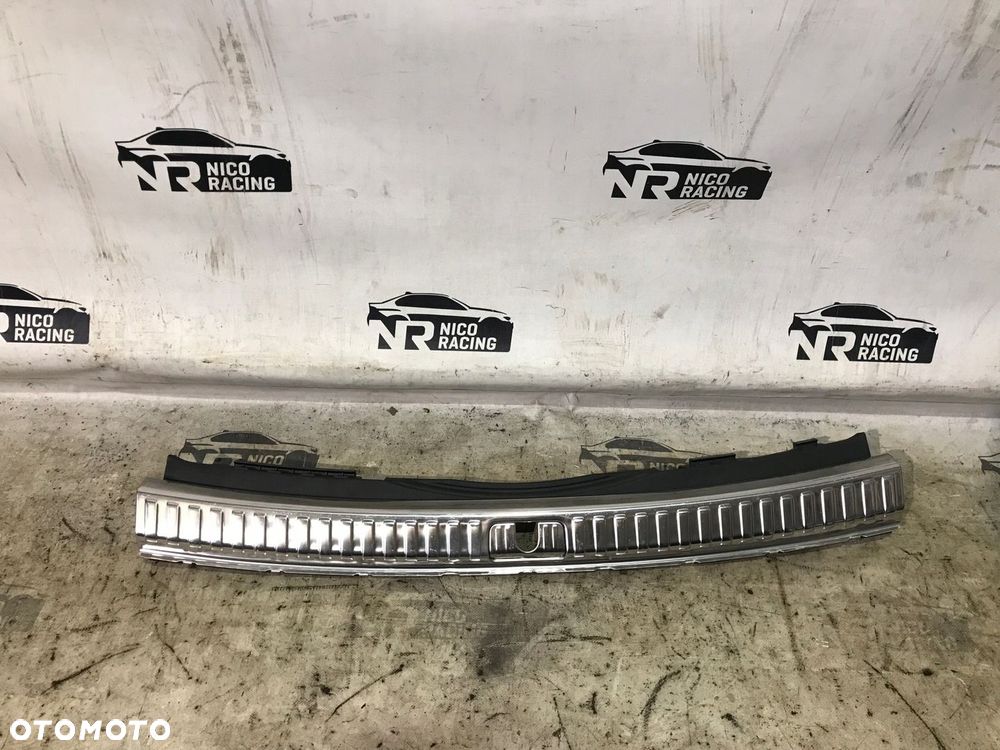 OSŁONA PASA TYLNEGO AUDI A6C8 4K9864483 - 1