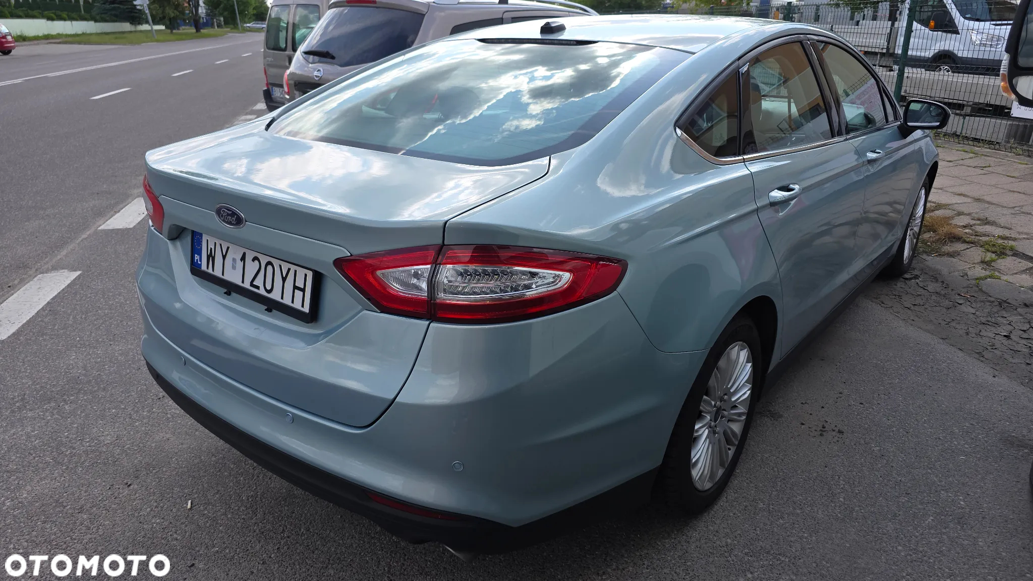 Ford Mondeo - 4