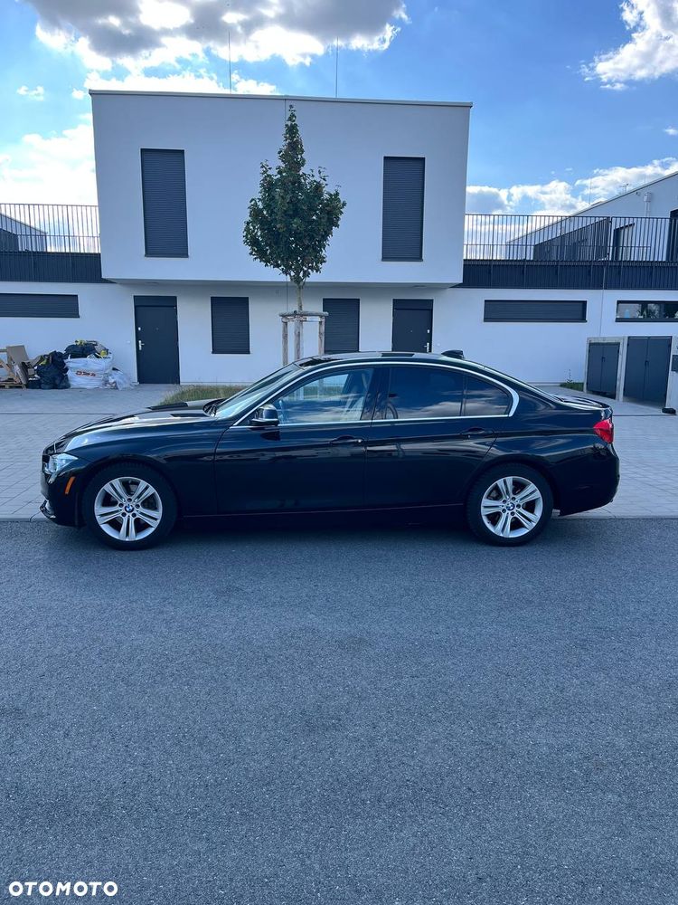 BMW Seria 3 330i Sport Line - 7