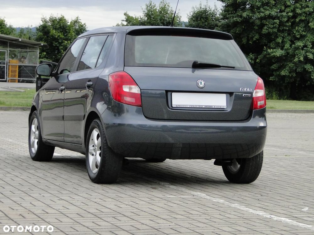 Skoda Fabia - 4