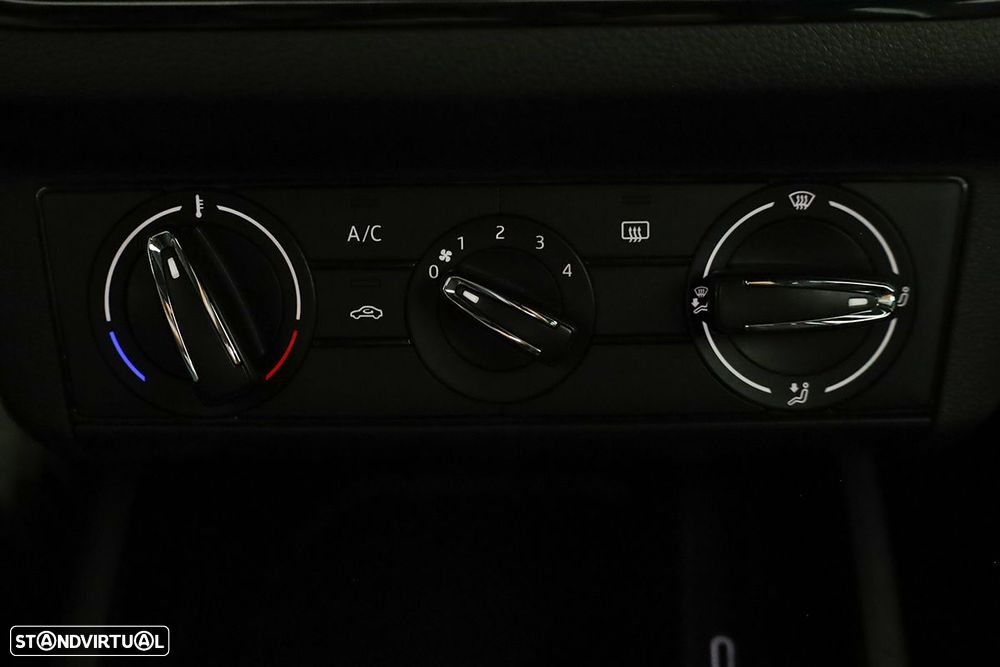 Skoda Kamiq 1.0 TSI Ambition DSG - 12