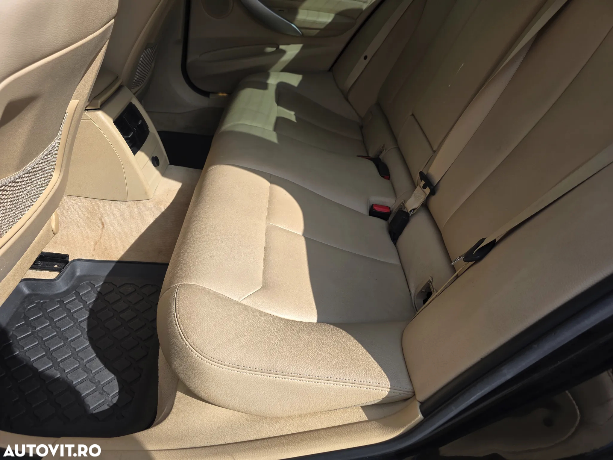 BMW Seria 3 328i xDrive Aut. - 16