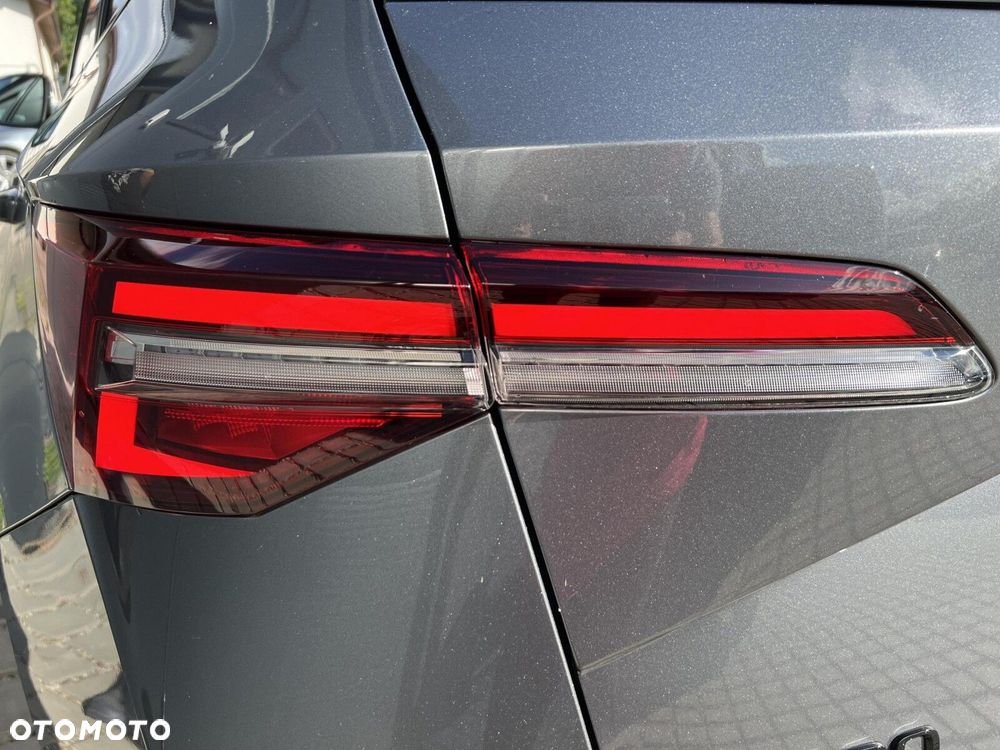 Skoda Karoq 1.5 TSI ACT Sportline DSG - 10