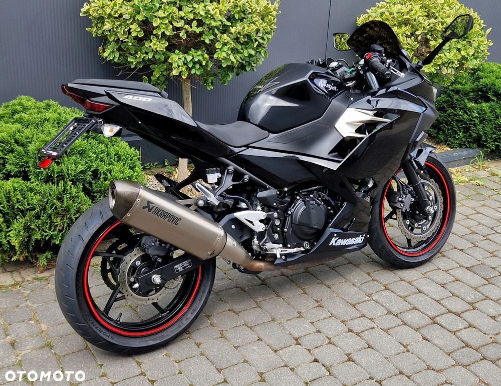 Kawasaki Ninja 400 - 4