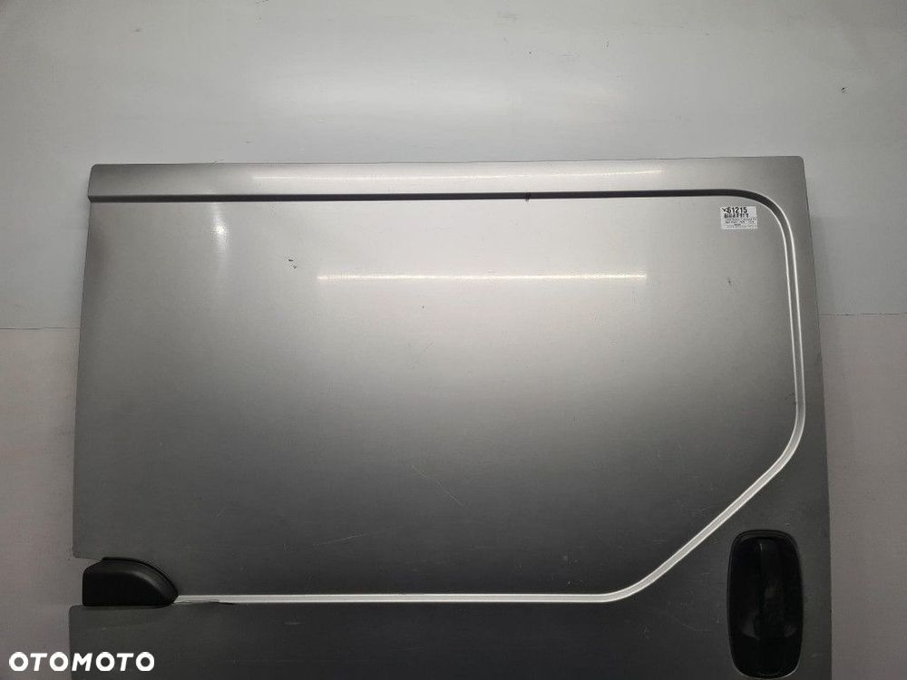 OPEL VIVARO A DRZWI BOCZNE PRZESUWNE PRAWE - 2