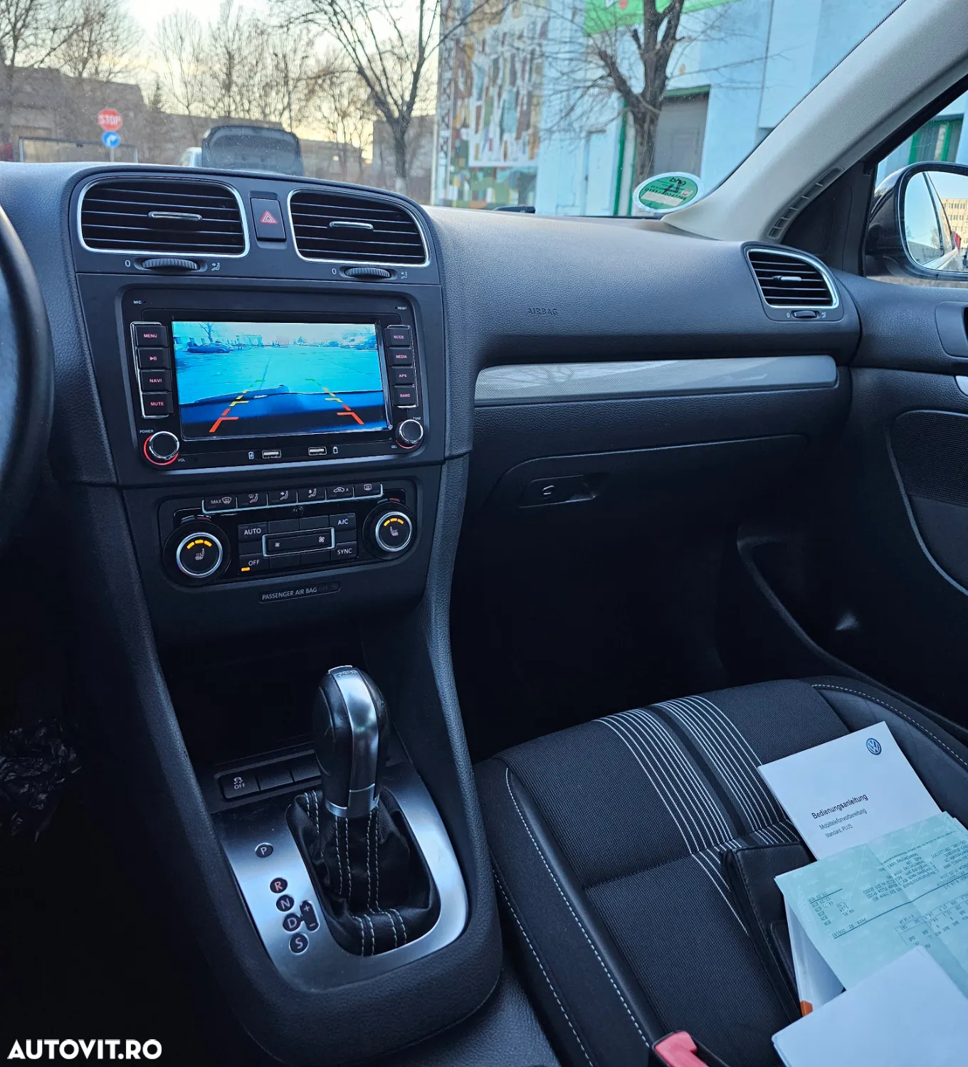 Volkswagen Golf 1.4 TSI DSG MATCH - 23