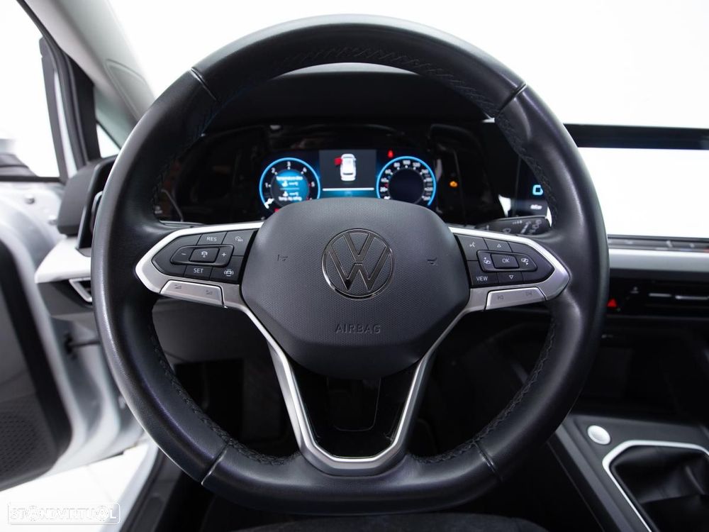 VW Golf Variant 2.0 TDi Life - 16