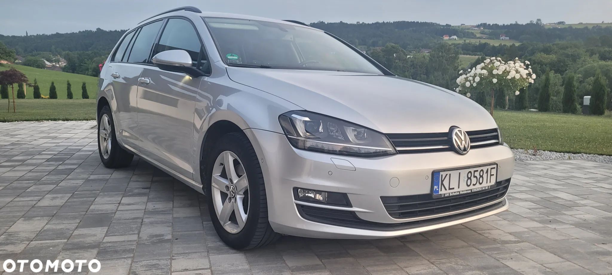 Volkswagen Golf VI 1.6 TDI Comfortline - 1