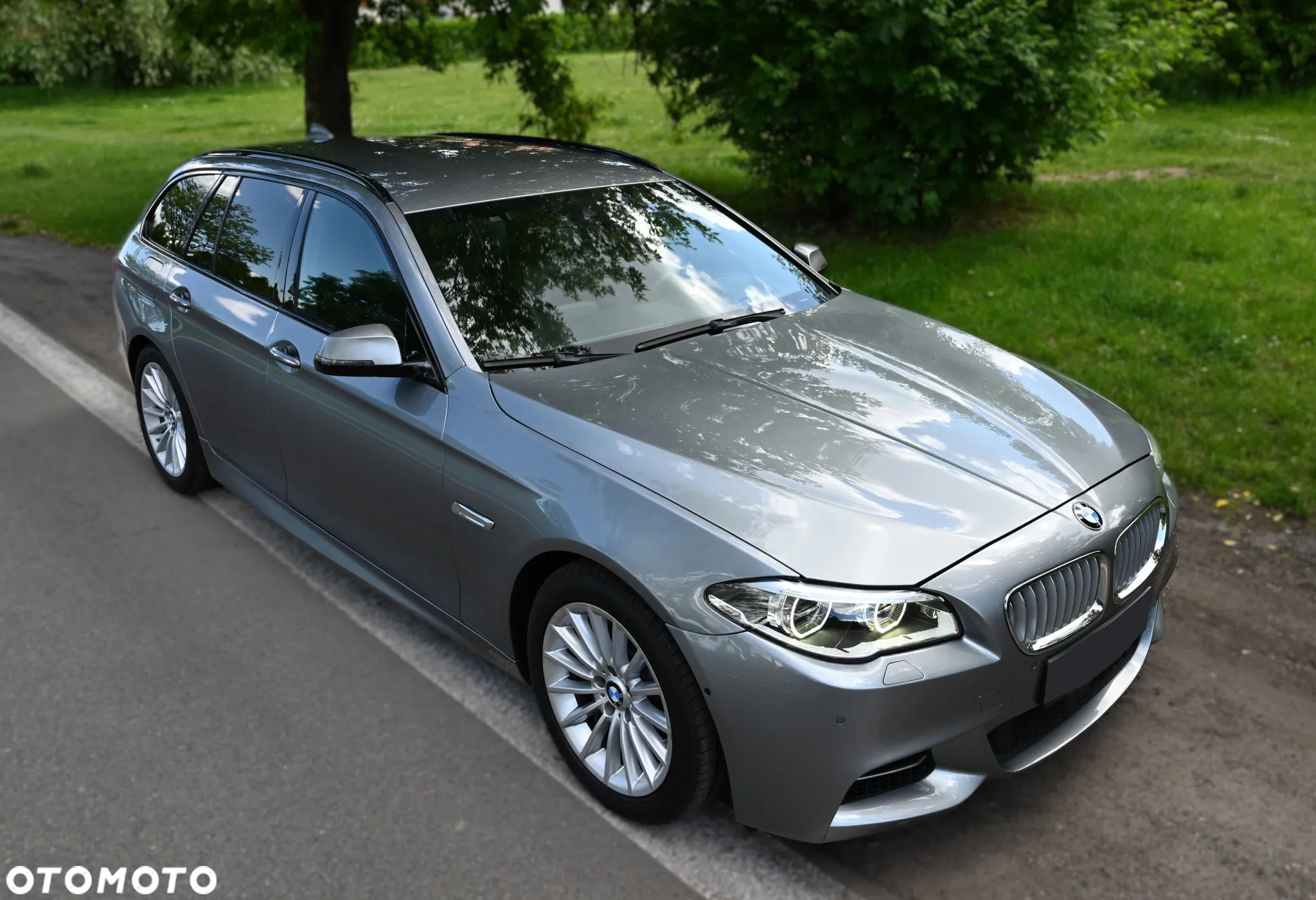 BMW Seria 5 M550d xDrive Touring Sport-Aut - 8