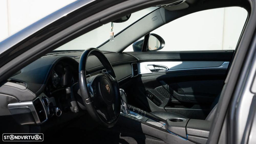 Porsche Panamera S Hybrid - 22