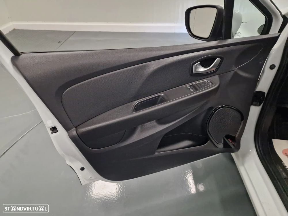 Renault CLIO SOCIETE 1.5 DCI 90CV GPS IVA DEDUTIVEL - 43