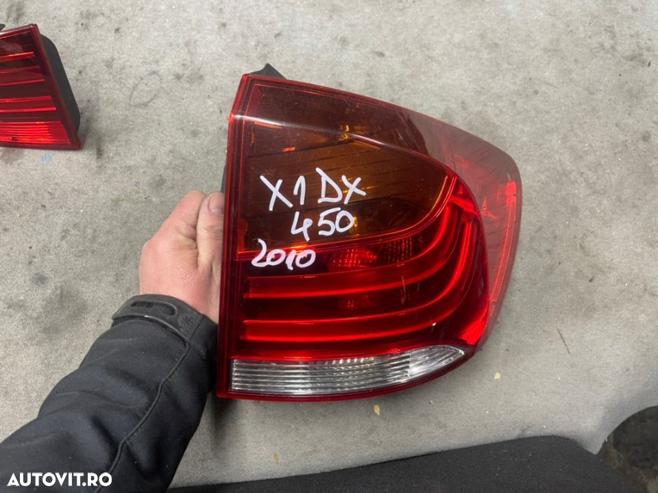 Stop partea dreapta BMW X1 an 2010. Este complet , fara defecte si functional - 1