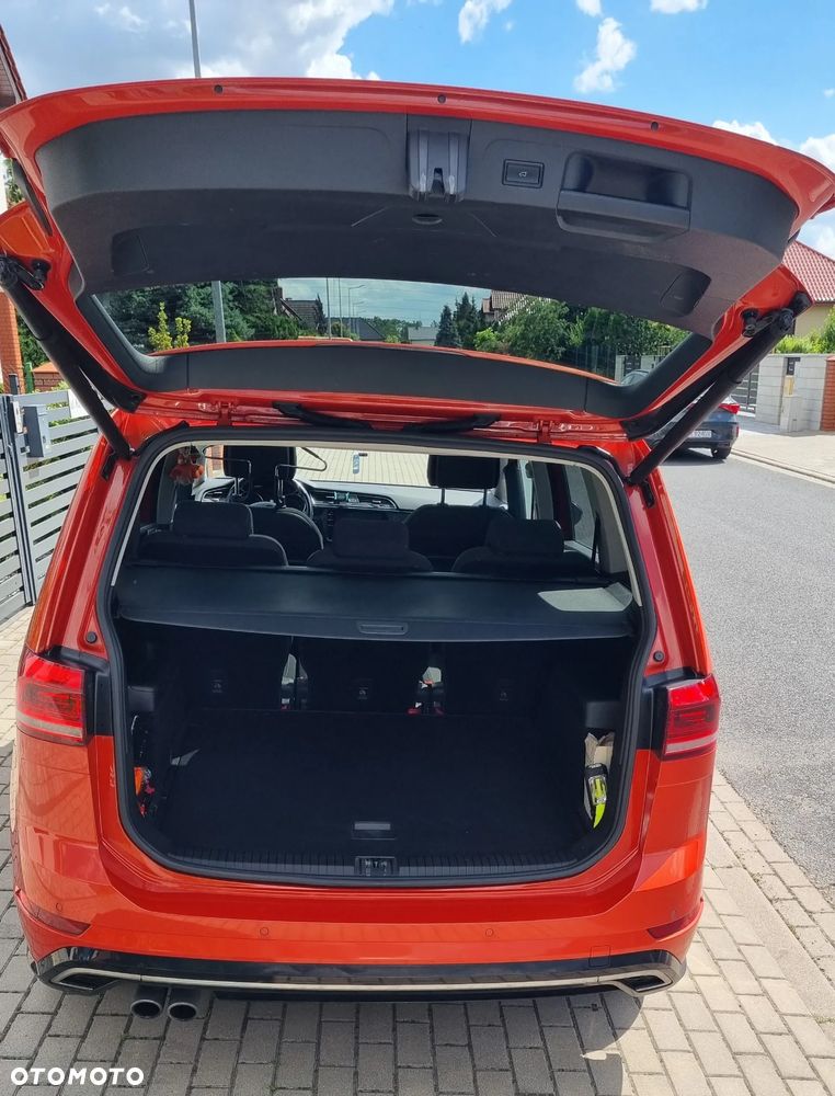Volkswagen Touran - 7