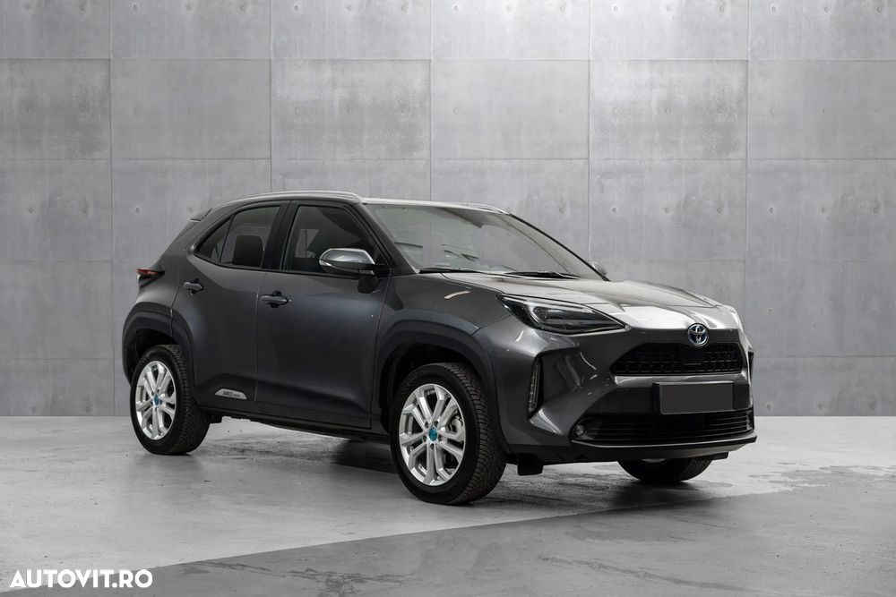 Toyota Yaris Cross 1.5 VVT-i HSD 4x4 Dynamic - 2