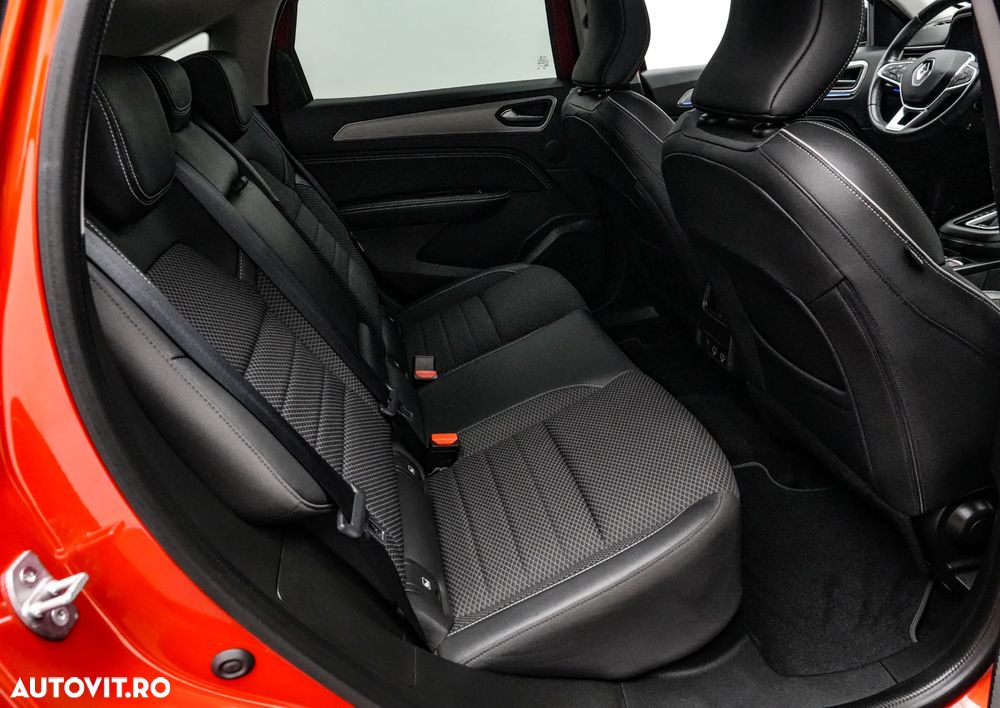 Renault Arkana E-TECH 145 R.S.LINE - 16